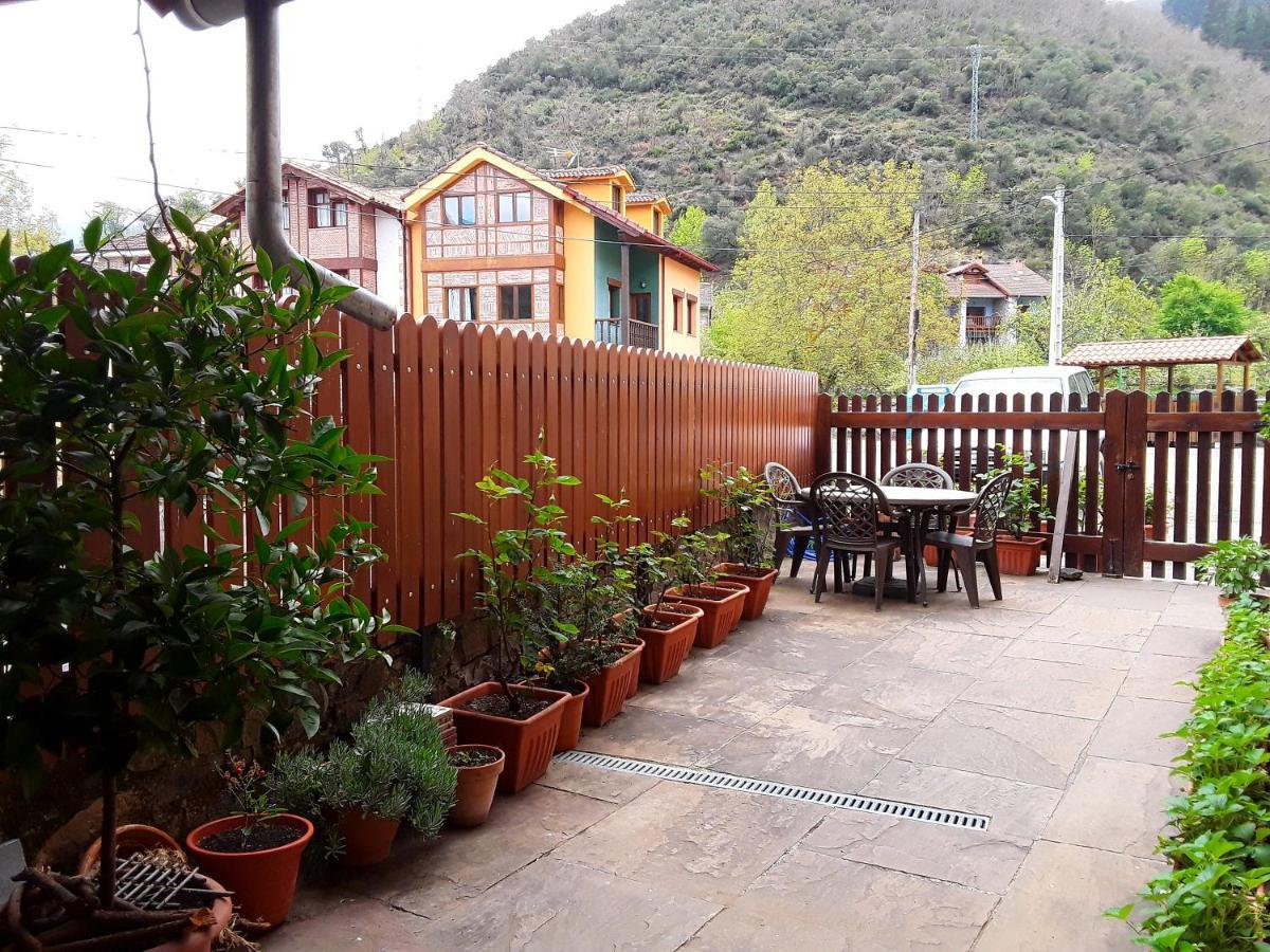 La Fragua De La Vega Estudios Exterior photo